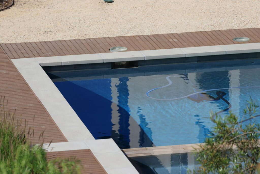 Limpieza de la piscina sin vaciado